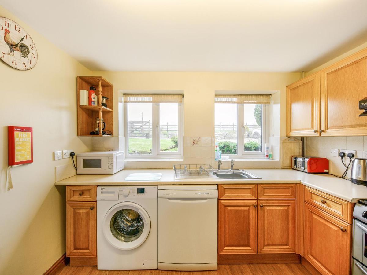 Lark'S Rise Cottage Onecote Bagian luar foto