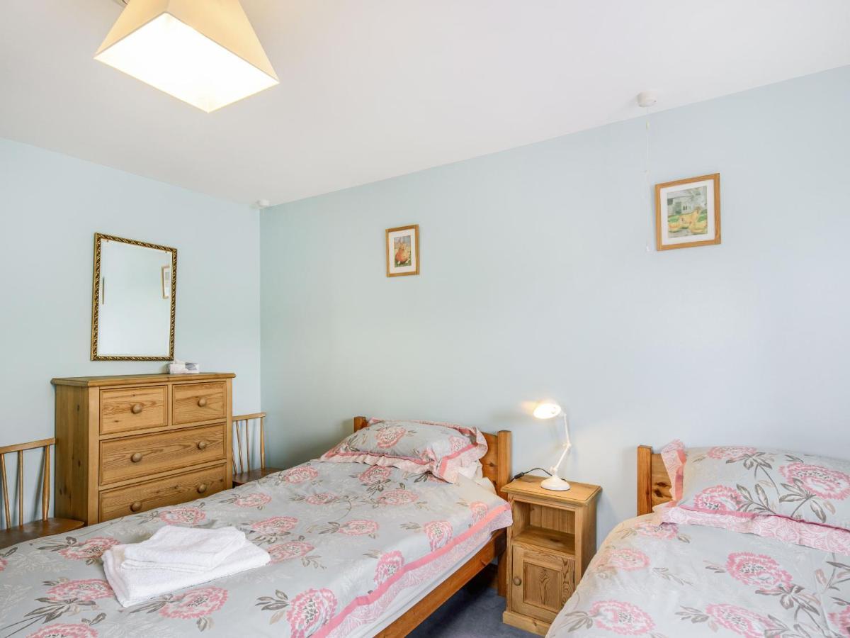 Lark'S Rise Cottage Onecote Bagian luar foto