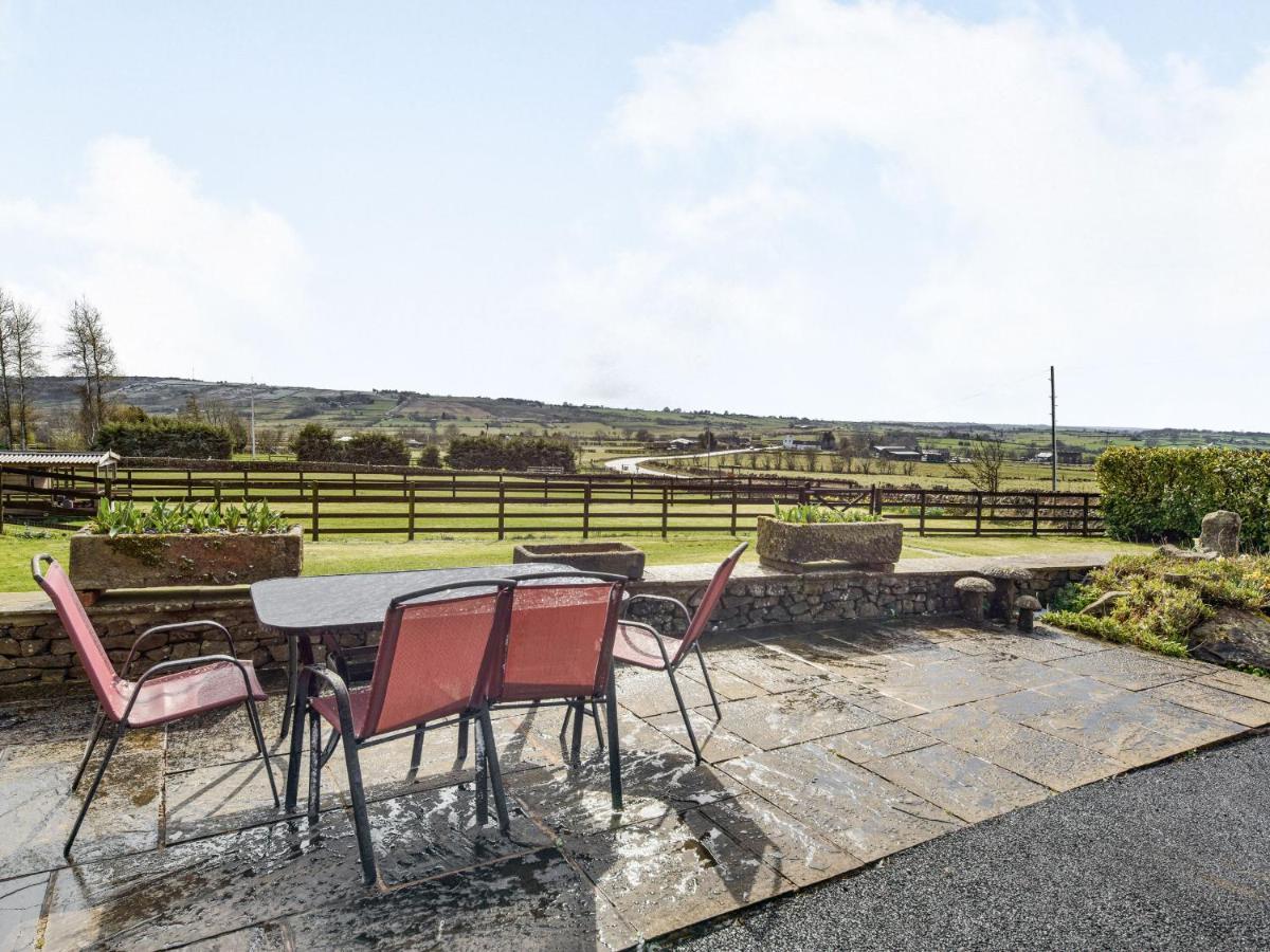 Lark'S Rise Cottage Onecote Bagian luar foto